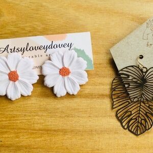 Lot of Two Handcrafted Spring Floral Earrings